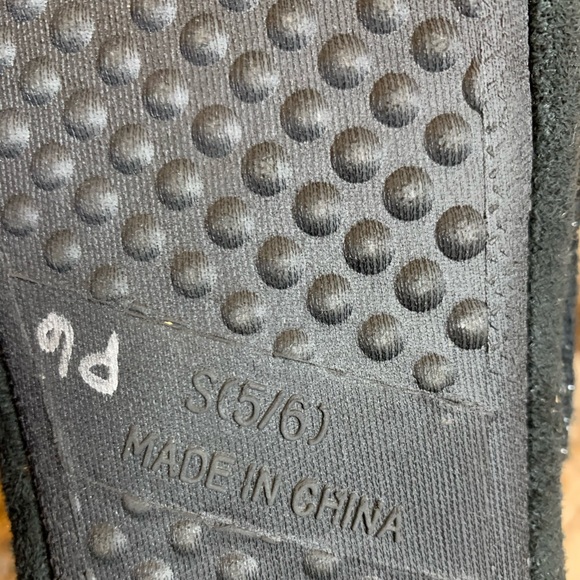 Oregon State boots/slippers. Women’s 5/6 - Picture 4 of 6